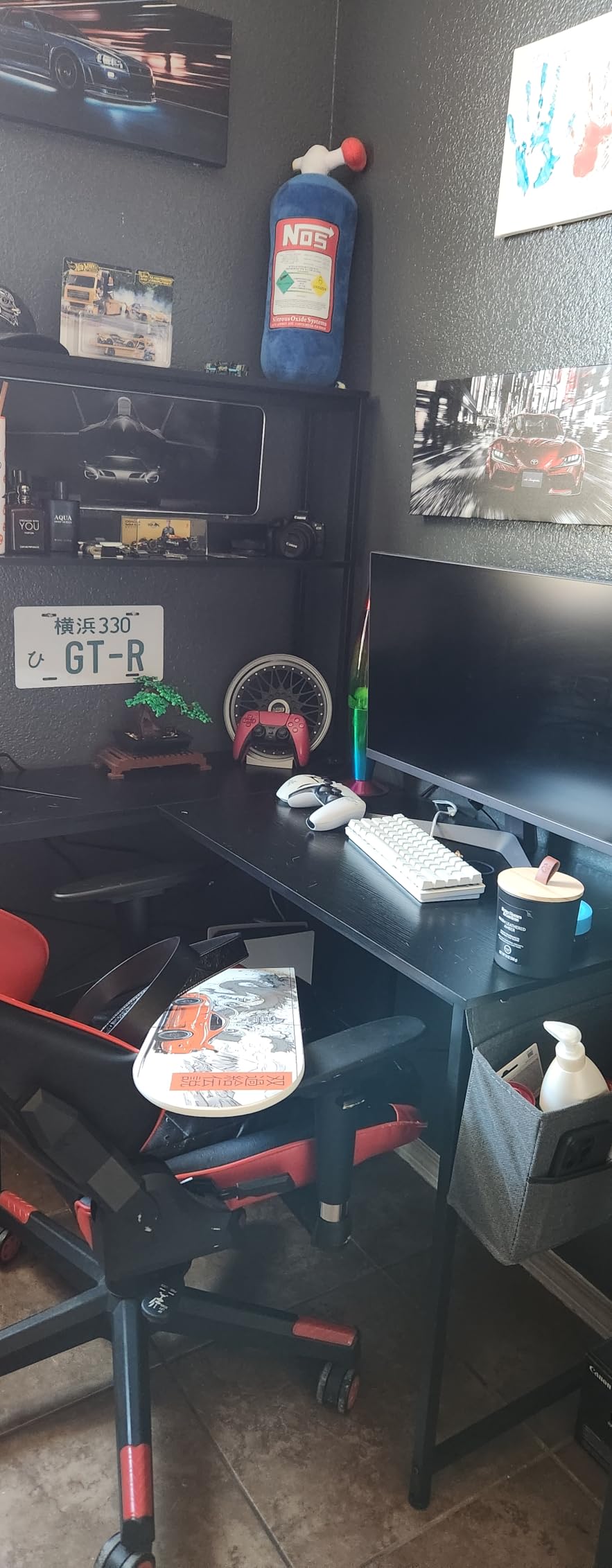 AODK L Shaped Desk Gaming Desk with LED Light & Power Outlet customer photo 2
