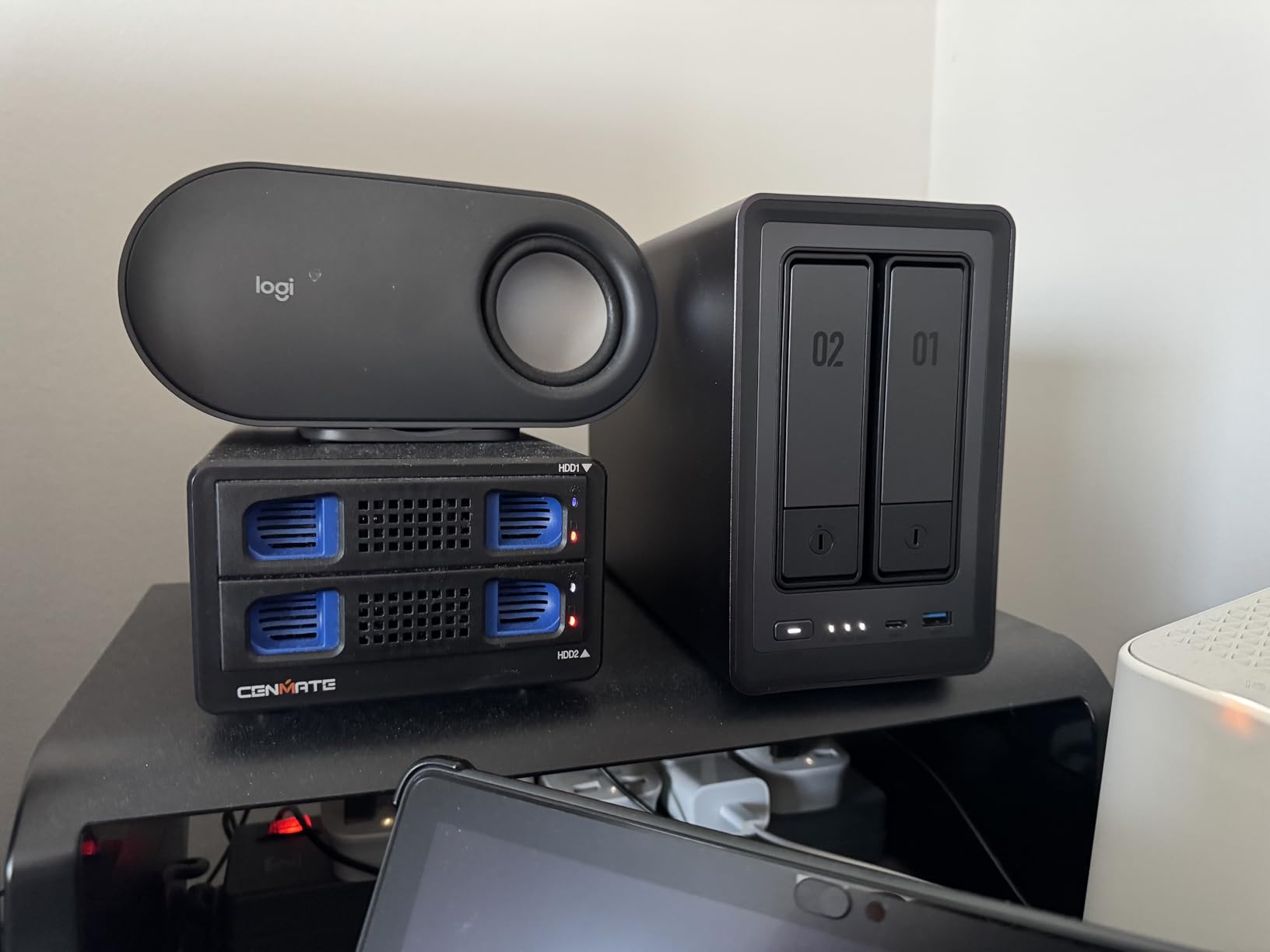 UGREEN NAS DXP2800 2-Bay for Advanced Home Users, Remote Workers & Creators customer photo 2