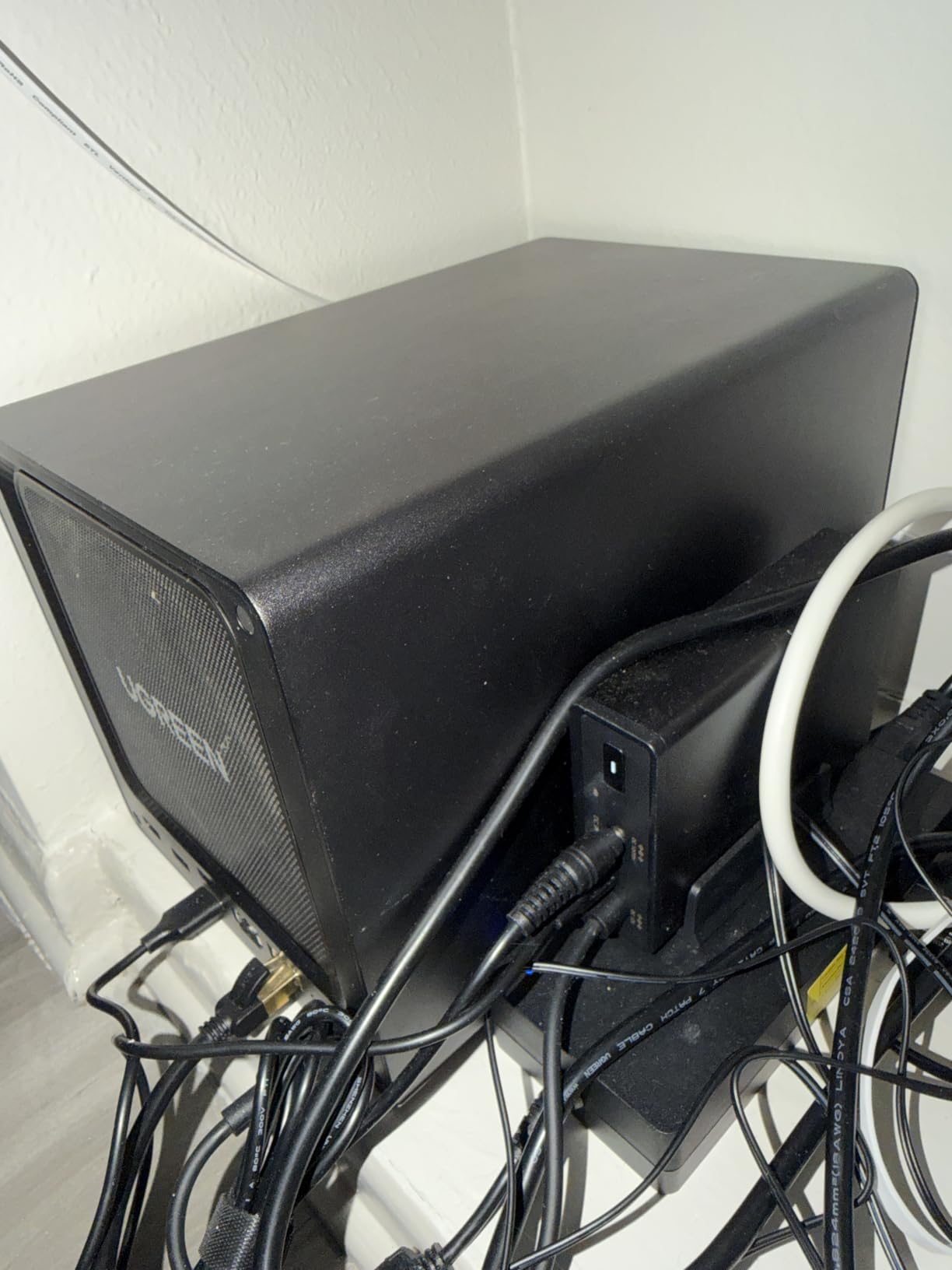 UGREEN DXP4800 Plus 4-Bay NAS for Families, Creators & Small Teams customer photo 2
