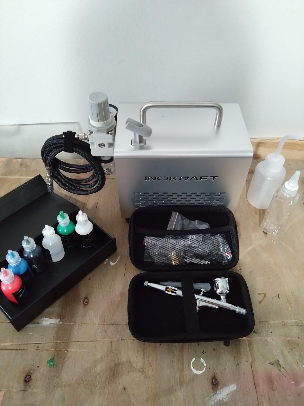 InoKraft Air brush Kit with Air Compressor, Quiet, 4 Paint Colors, 3 Tips customer photo 1