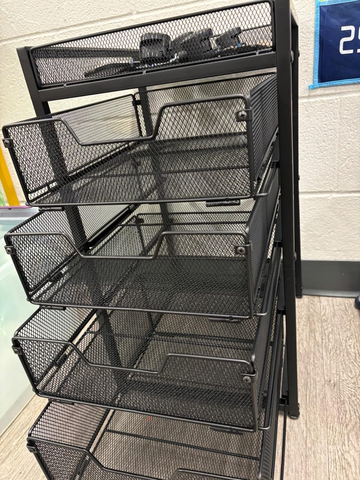 Rolling Utility Cart with 4 Drawers, Craft Organizer and Storage Carts with DIY Divider, Lockable Wheels Storage Organizer for Art Supplies, Store for Brushes & Paints & Small Parts(Patent Pending) customer photo 1