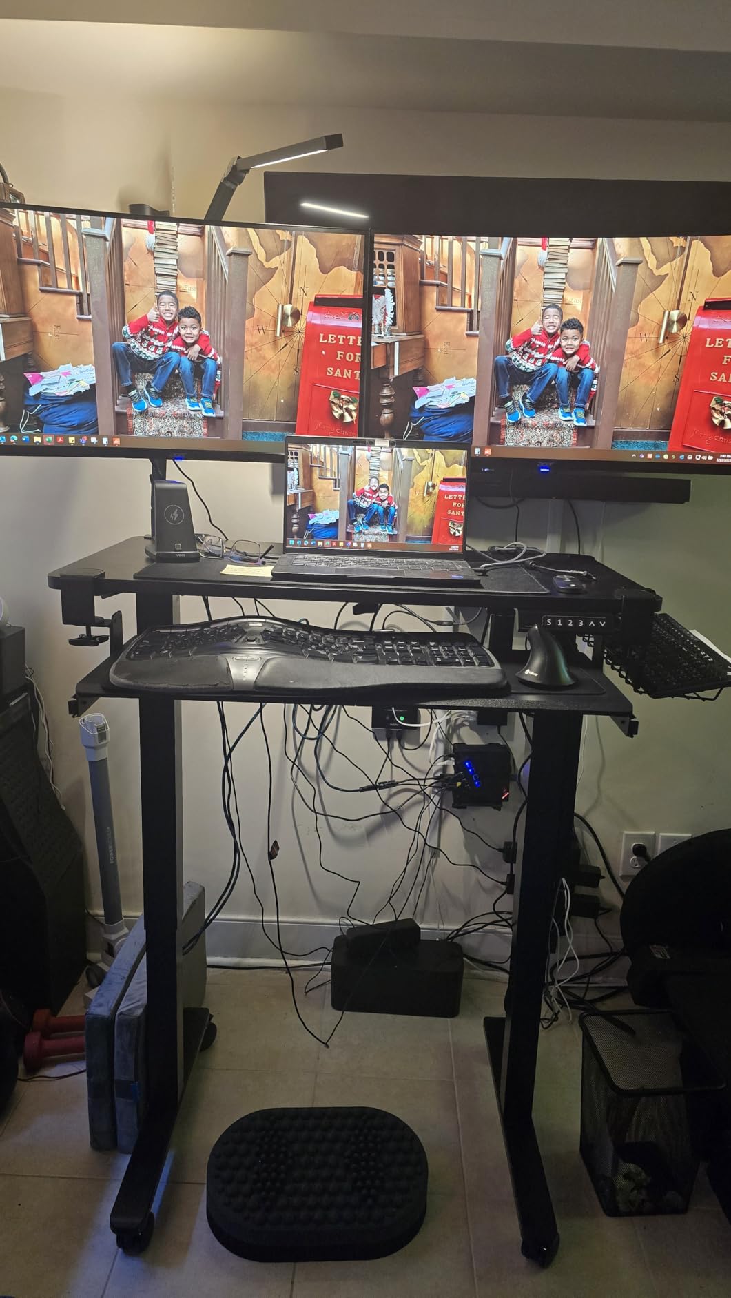JOY worker Electric Glass Standing Desk, 40