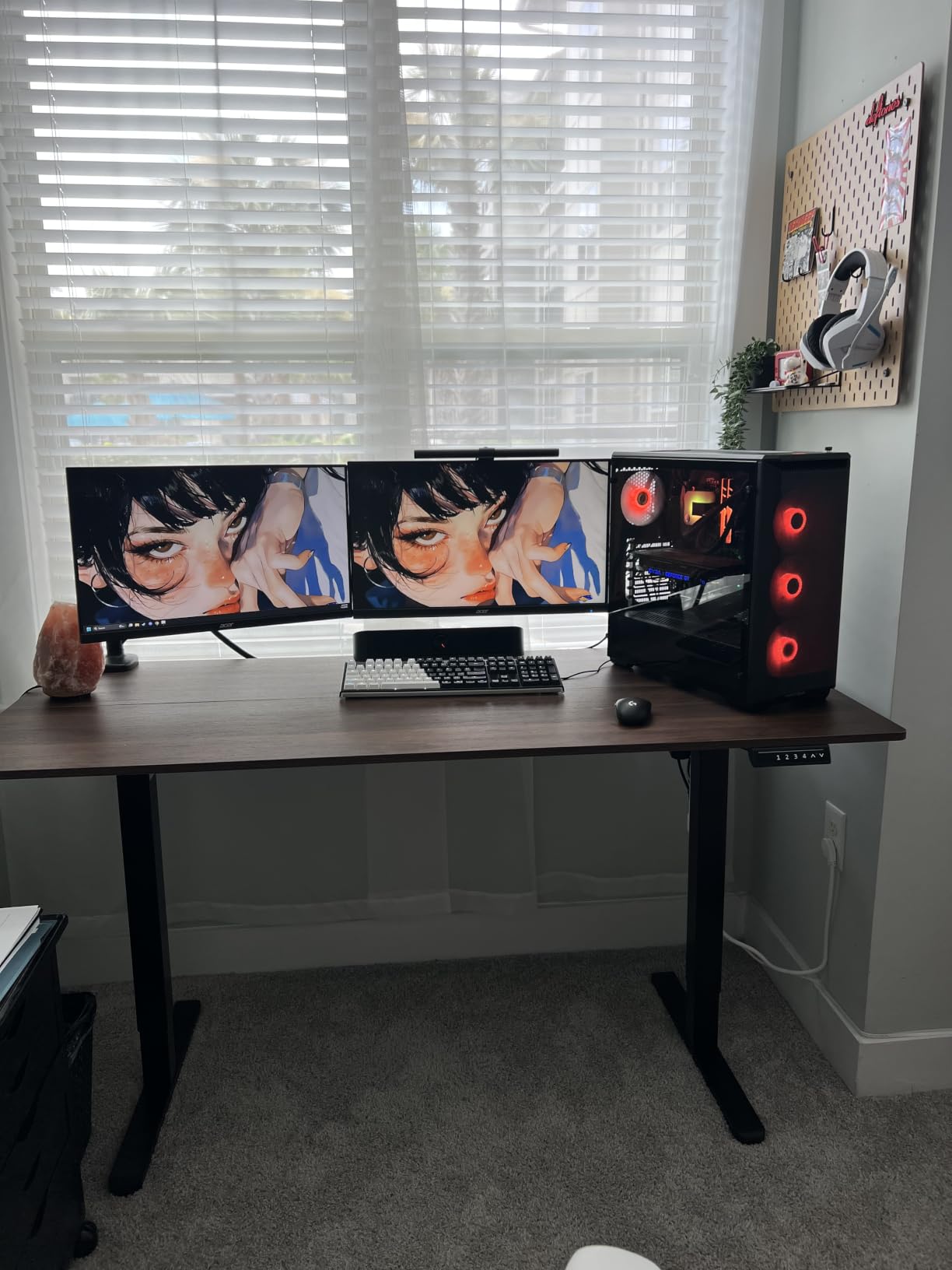 HUANUO 32x19 Inch Small Electric Standing Desk, Adjustable, Light Walnut customer photo 1