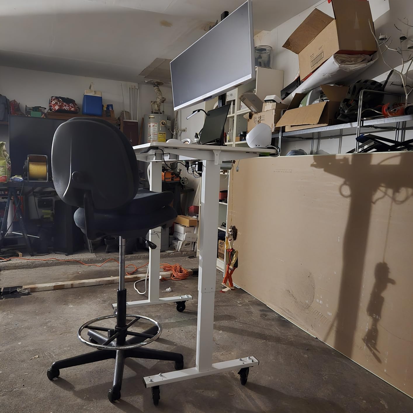 FLEXISPOT 71x32 Inch Electric Standing Desk, White Wood Grain customer photo 2