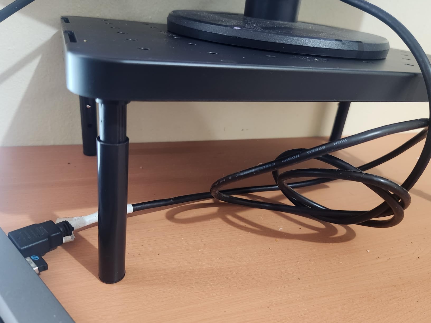 WALI Computer Monitor Stand for Desk, Adjustable Laptop Riser, up to 44 lbs customer photo 2