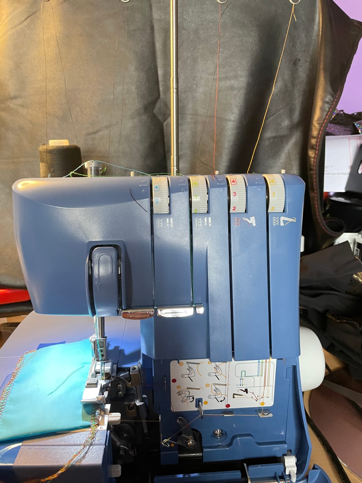 SINGER® S0230 Navy Blue High Speed Overlock Serger, 2-3-4 Thread Capability customer photo 1