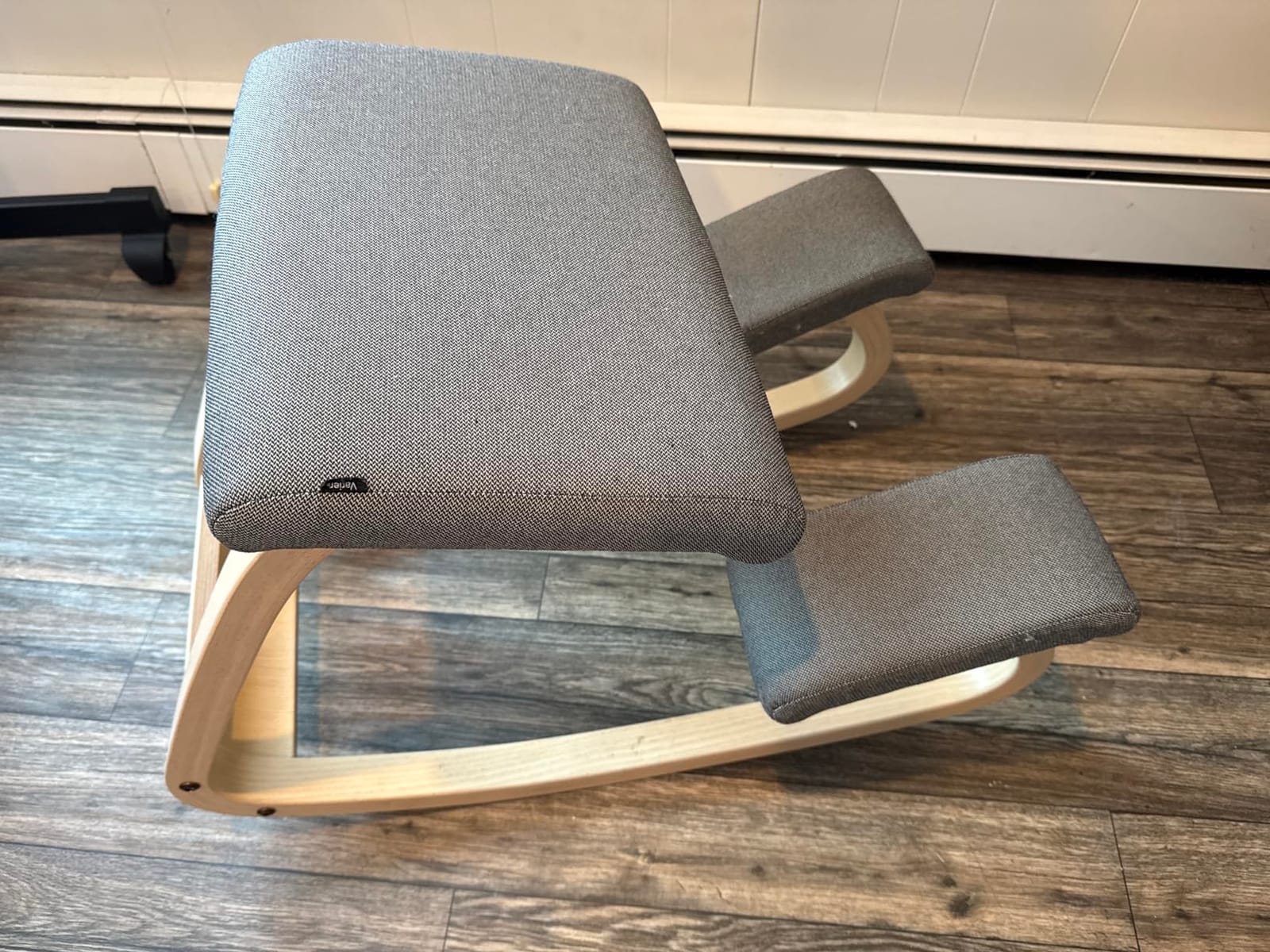 Varier Ergonomic Kneeling Chair, Rocking Knee Stool for Home Office Desk customer photo 1