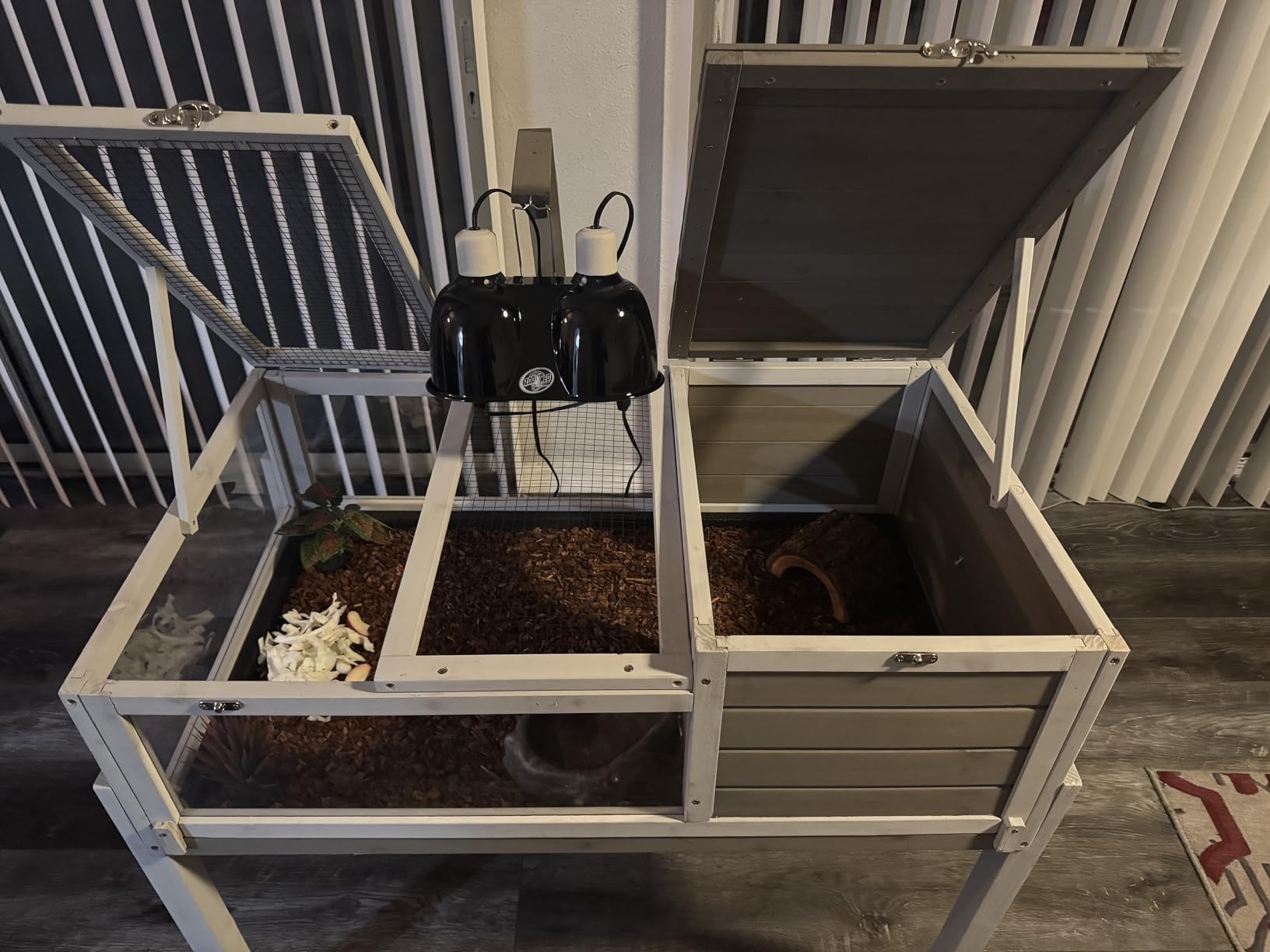 Large Tortoise Enclosure with Lamp Stand, Wooden & Plastic Turtle Habitat customer photo 1