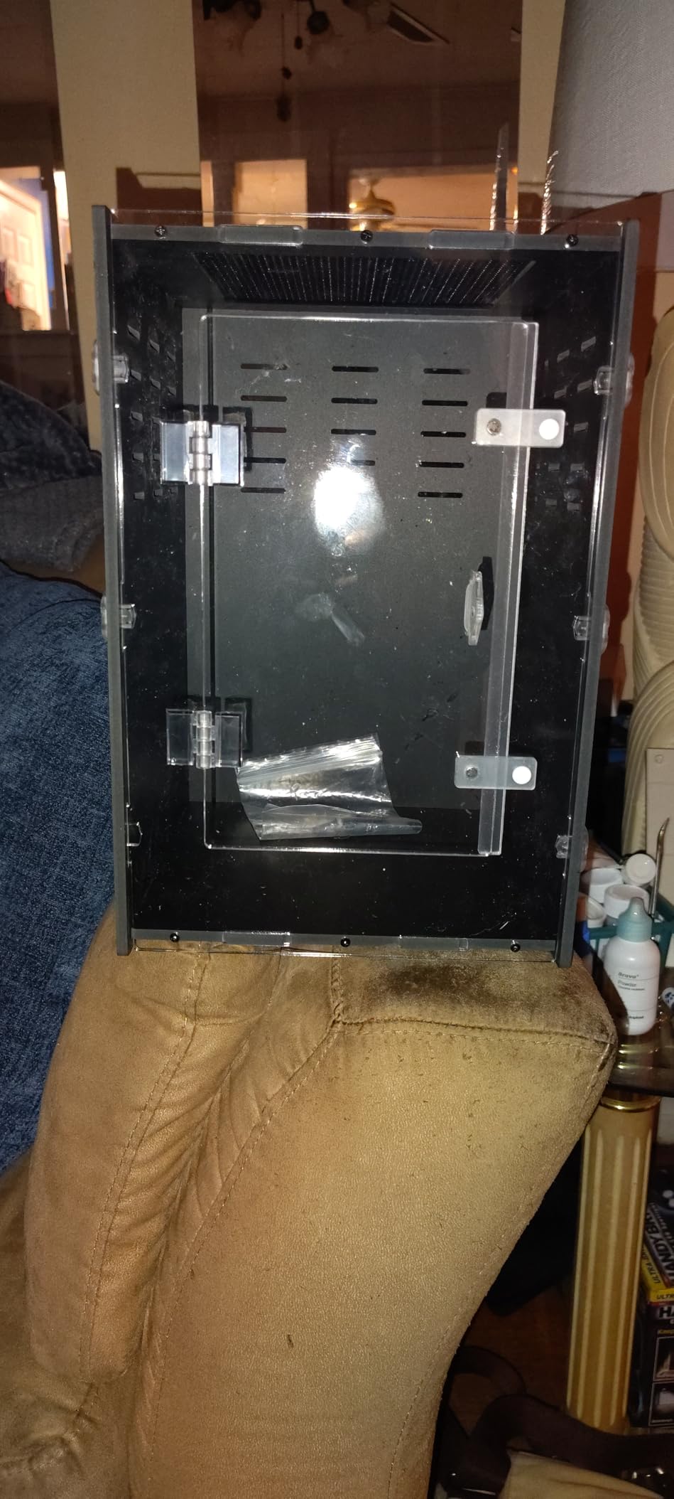 16x16x24 Black PVC Reptile Tank for Adult Reptiles, Front Opening customer photo 2