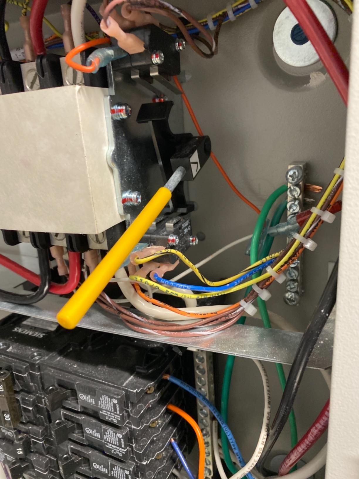 Generac 6853 HomeLink Upgradeable 30 Amp Transfer Switch Kit - Reliable Power Solution for Homes - 10' Cord and Resin Power Inlet Box customer photo 1