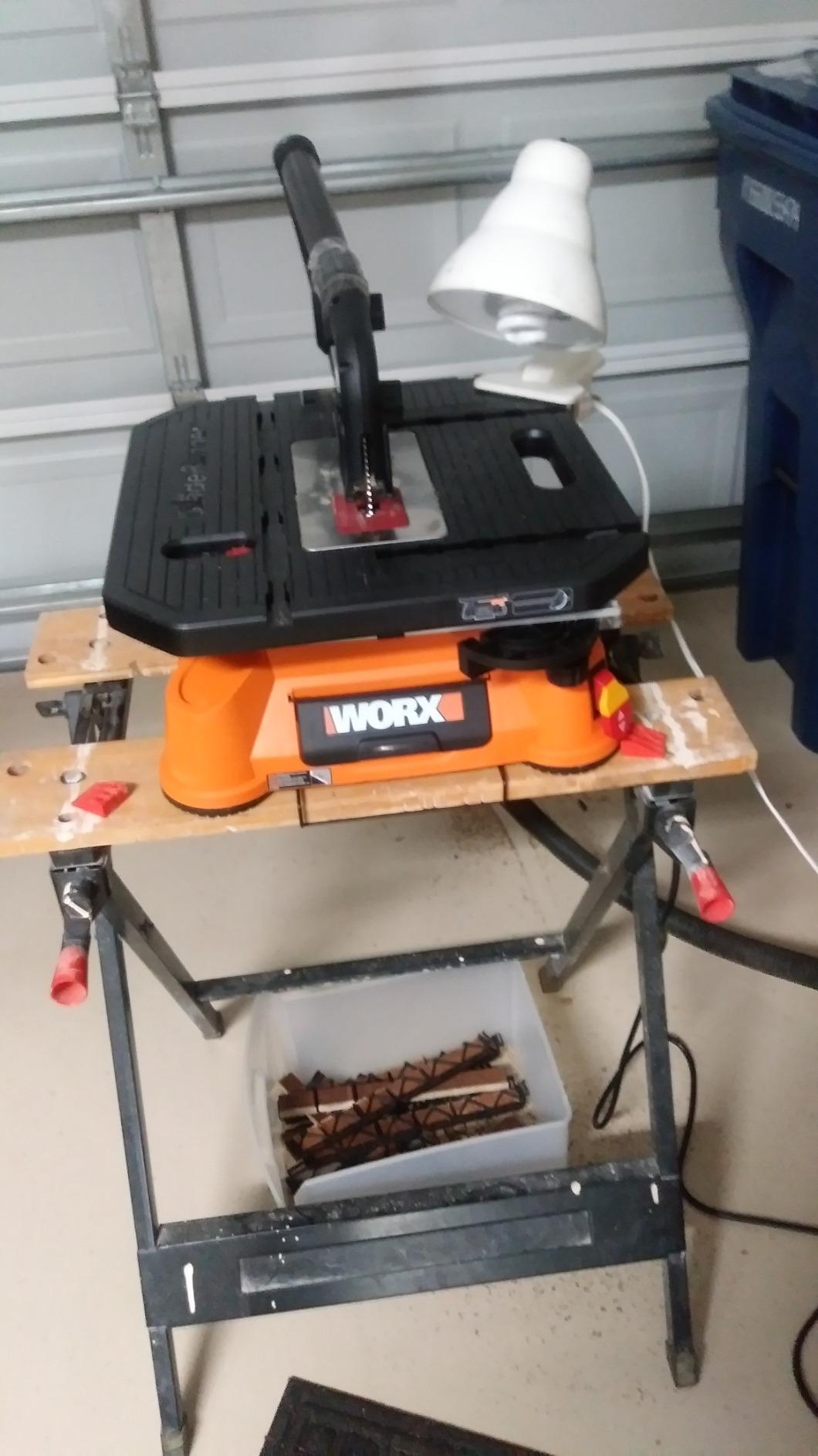 WORX BladeRunner Portable Tabletop Saw, 5.5 Amp, WX572L customer photo 2