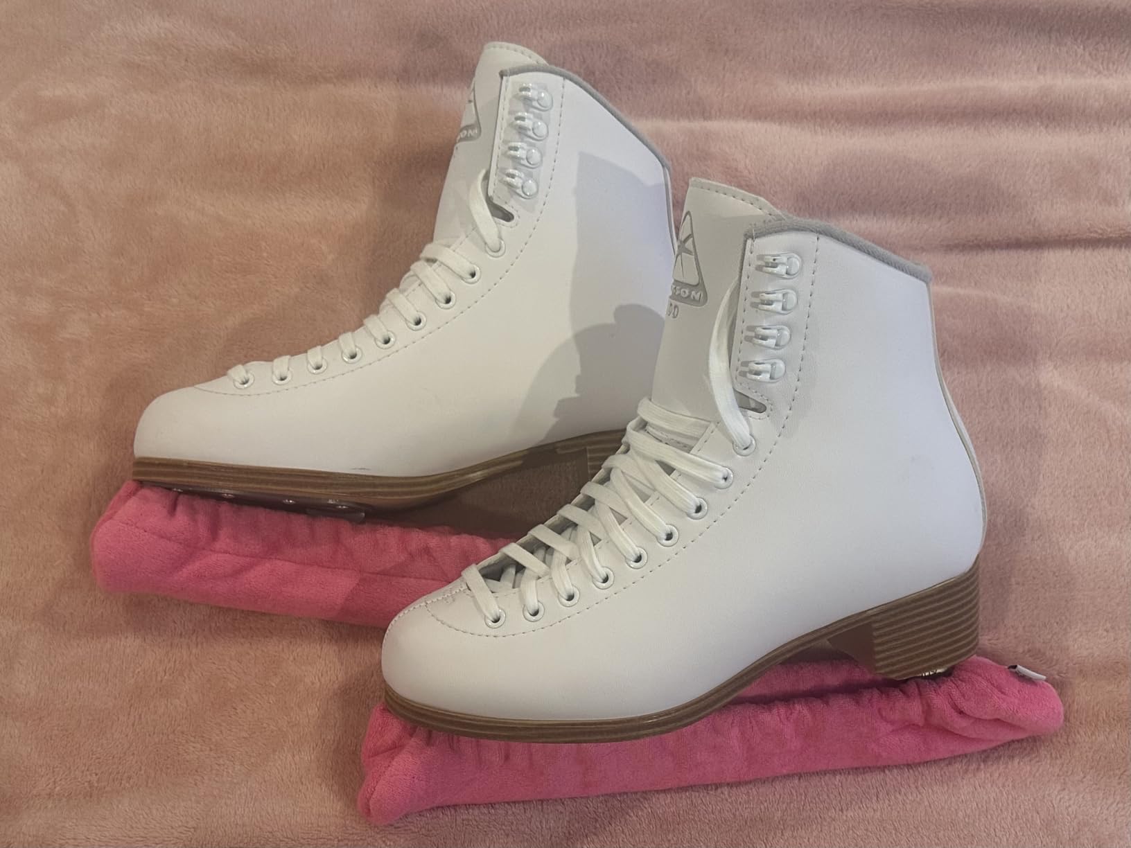 Jackson Classic 200 Womens/Girls Figure Ice Skates customer photo 2