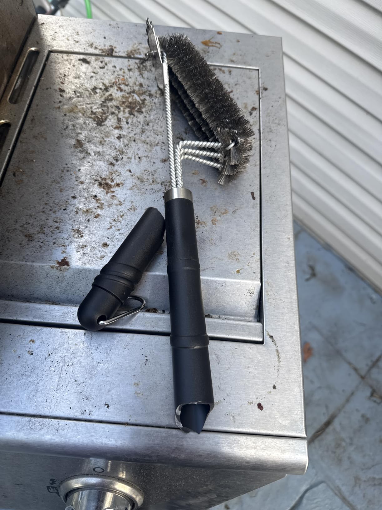 GRILLART Grill Brush and Universal Fit Scrapers, 18