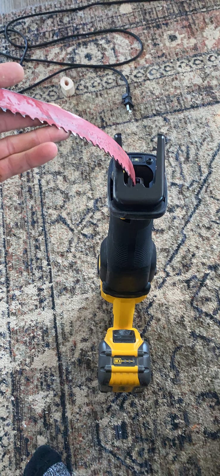 DEWALT FLEXVOLT 60V MAX* Reciprocating Saw, Cordless, Tool Only (DCS389B) customer photo 2