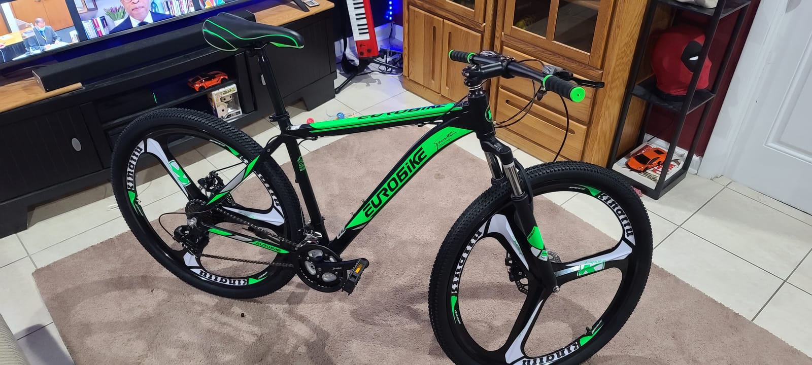 EUROBIKE 29in X9 3 Spoke Wheel Mountain Bike 21 Speed customer photo 1