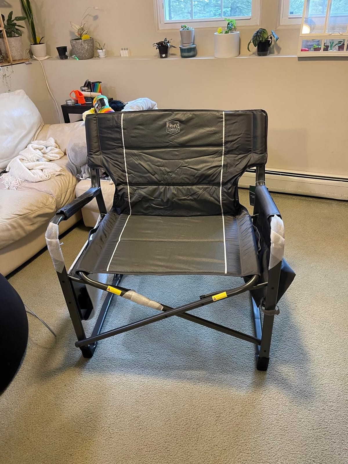 Timber Ridge XXL Upgraded Oversized Directors Chairs with Foldable Side Table, Detachable Side Pocket, Heavy Duty Folding Camping Chair up to 600 Lbs Weight Capacity (Gray) Ideal Gift customer photo 2