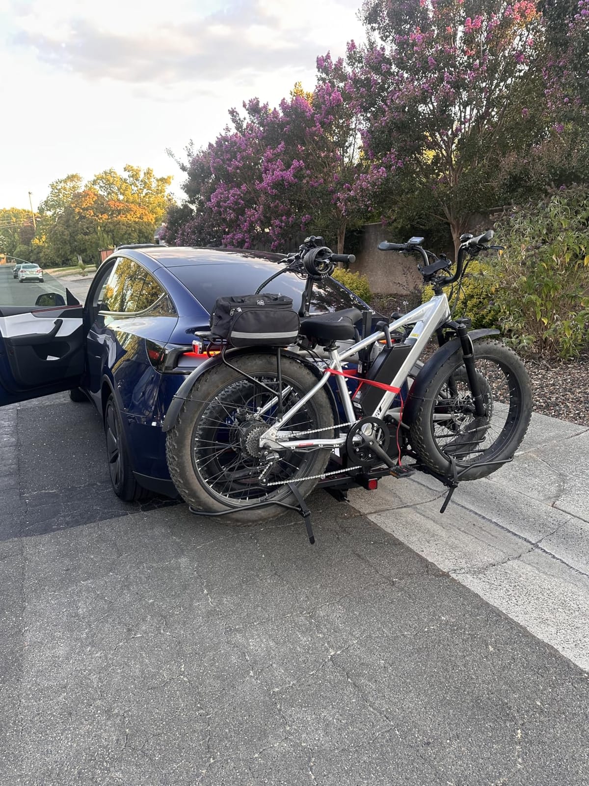 Hollywood Racks Sport Rider 2