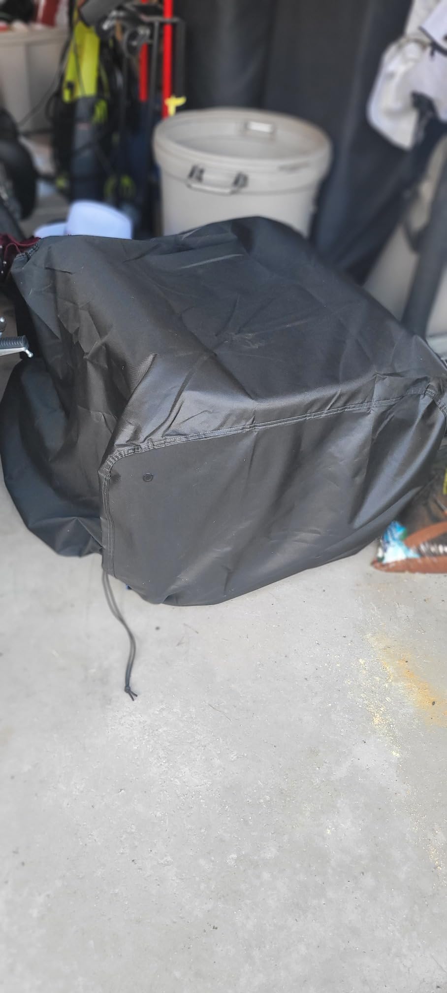 Generator Cover Waterproof, Heavy Duty Thicken 600D Polyester with Elastic Drawstring, Weather/UV Resistant Generator Cover for Universal Portable Generators 5000-10000 Watt (32''L x 24''W x 24''H) customer photo 2