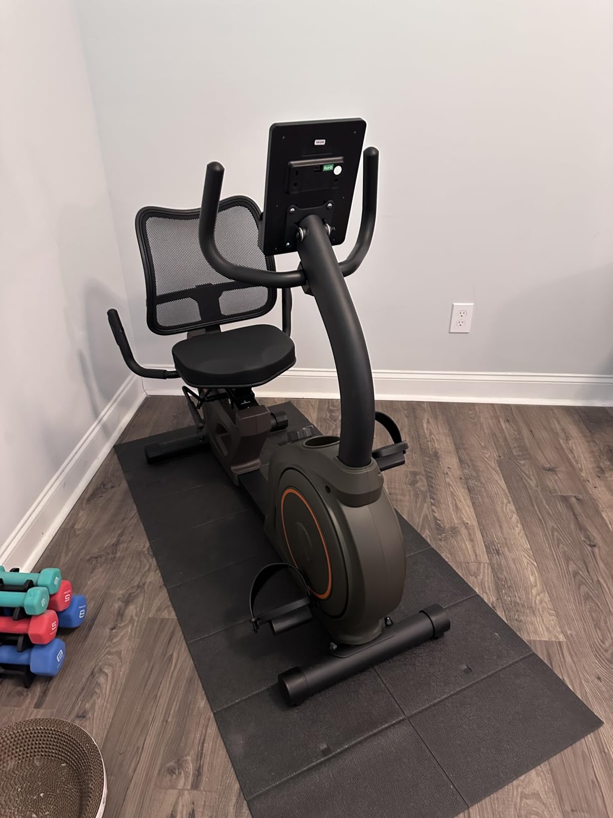Niceday Recumbent Exercise Bike for Home Stationary Bike with APP Training customer photo 2