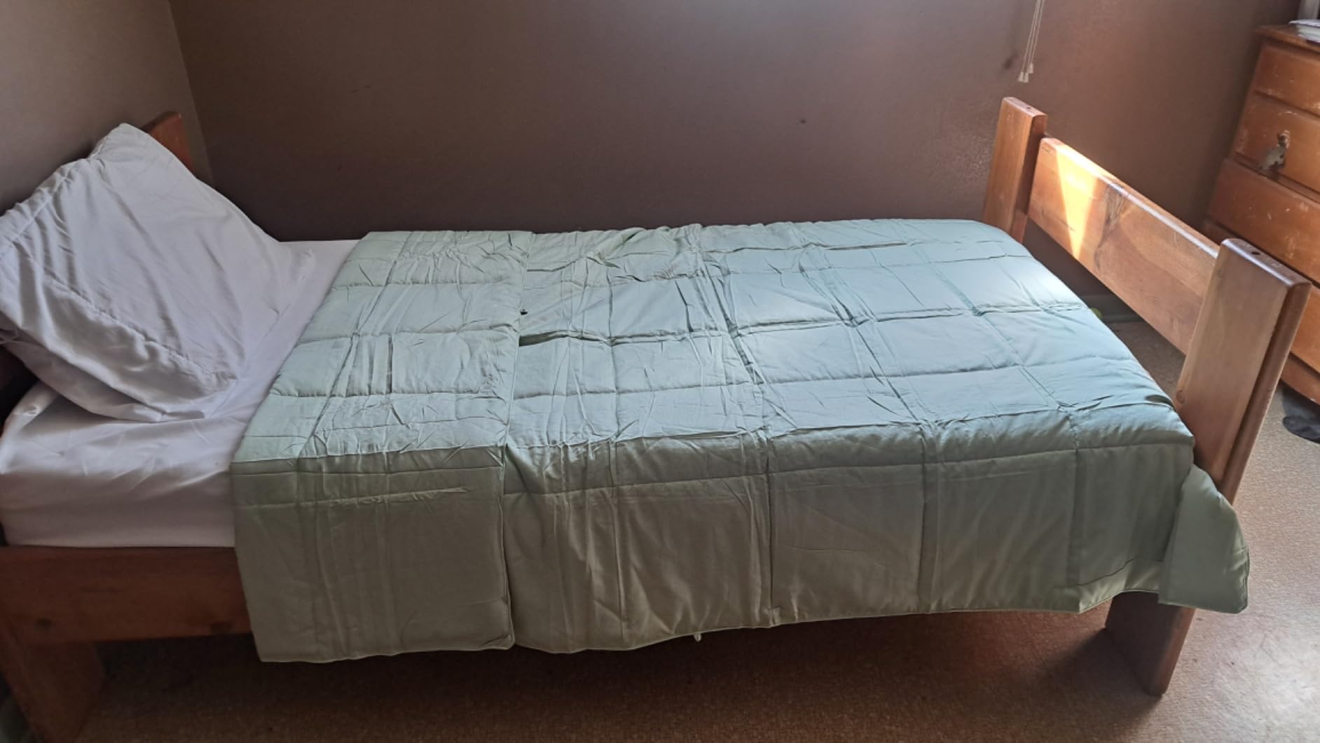 100% Viscose from Bamboo Cooling Comforter Queen Size for Hot Sleepers, Breathable Summer Duvet Insert, Hypoallergenic Cloud Soft Silky Marshmallow Puff Feel, All Season (88x88 Inches, Grey) customer photo 2