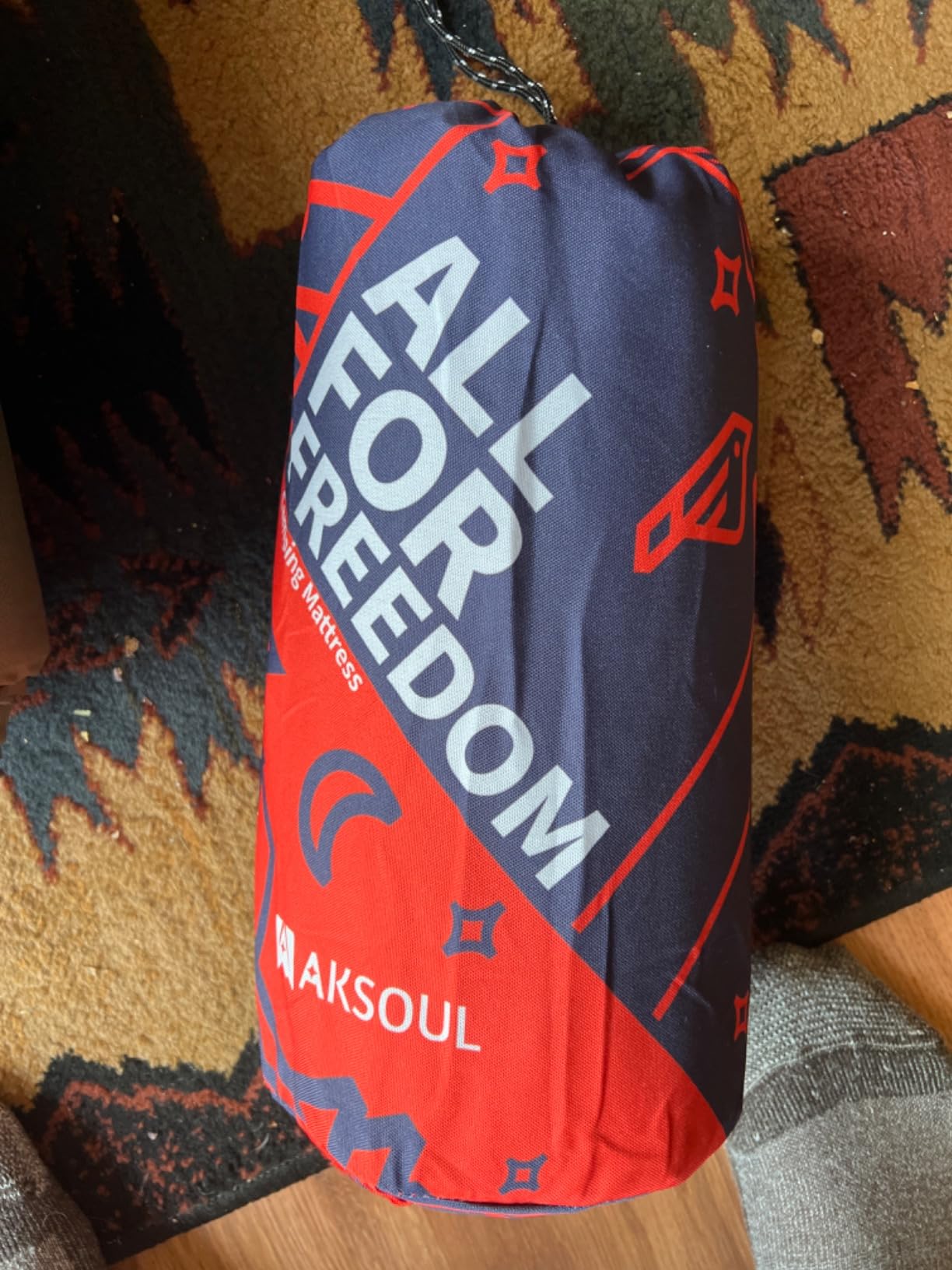 AKSOUL Camping Sleeping Pad with Pillow: Extra Thick 3.9 inch Ultralight Self Inflating Air Mat, Compact Lightweight Insulated Inflatable Sleep Mattress for Backpacking, Camp, Hiking, Tent customer photo 1