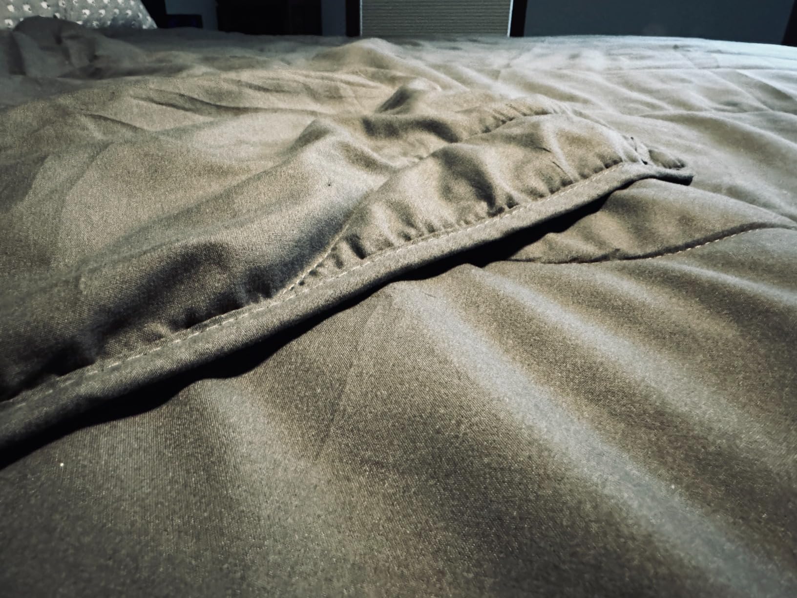 MEELUS Lightweight Comforter Cooling White, All Season Duvet Insert customer photo 2