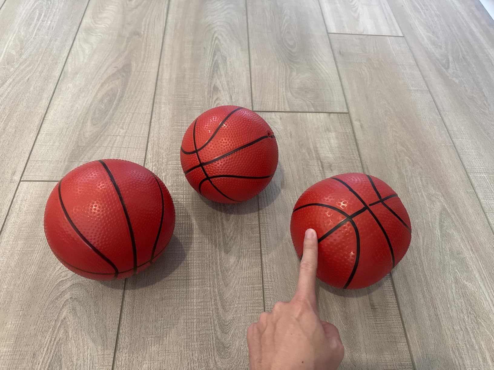 Kids Basketball Hoop, Adjustable Height Toddler Basketball Hoop Indoor Toys customer photo 1
