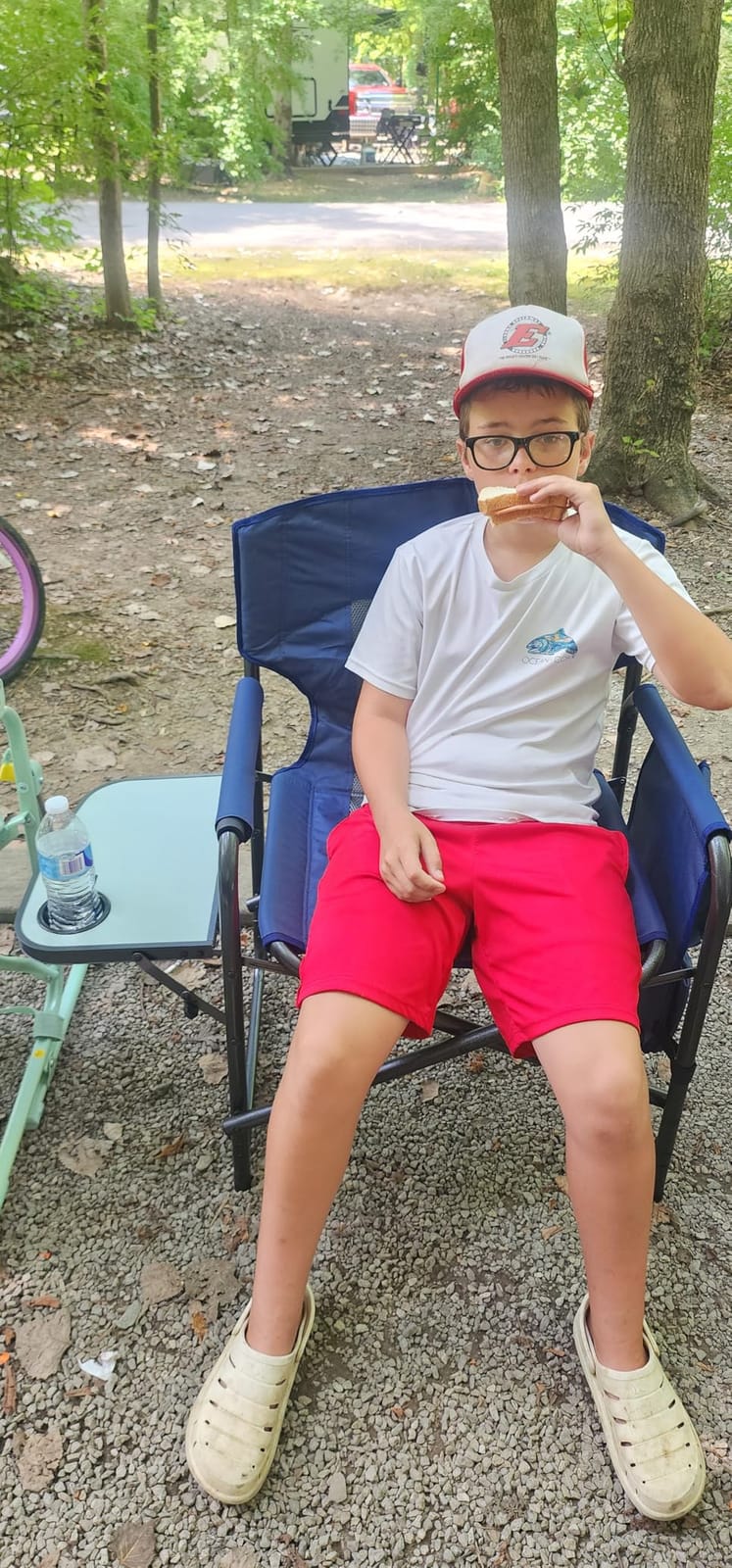 Yestomo Camping Chairs, Folding Chairs for Outside, Directors Chairs Foldable Adults Heavy Duty,Support to 450LBS customer photo 2