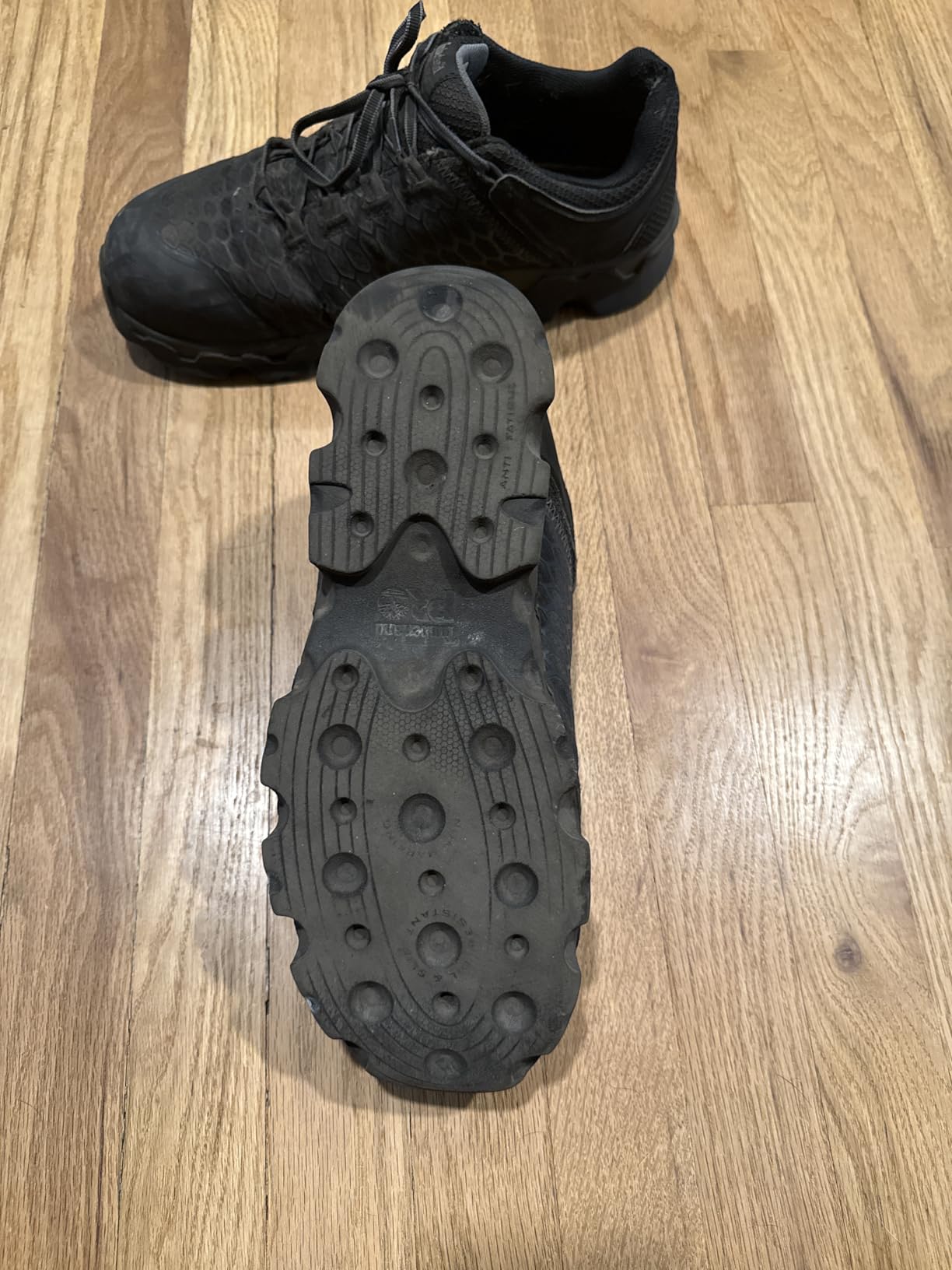 Timberland PRO Men's Powertrain Sport Alloy Safety Toe Industrial Athletic Work Shoe, Black/Orange-2024 New, 10.5 customer photo 1