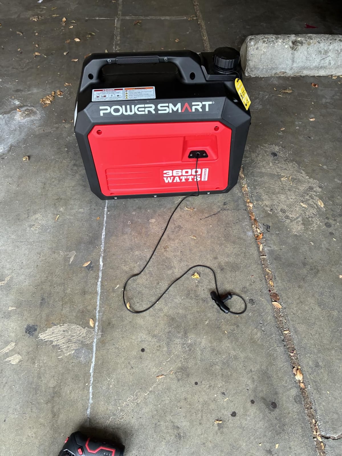 PowerSmart 4000 Watt Portable Inverter Generator for Camping or Home Use customer photo 2