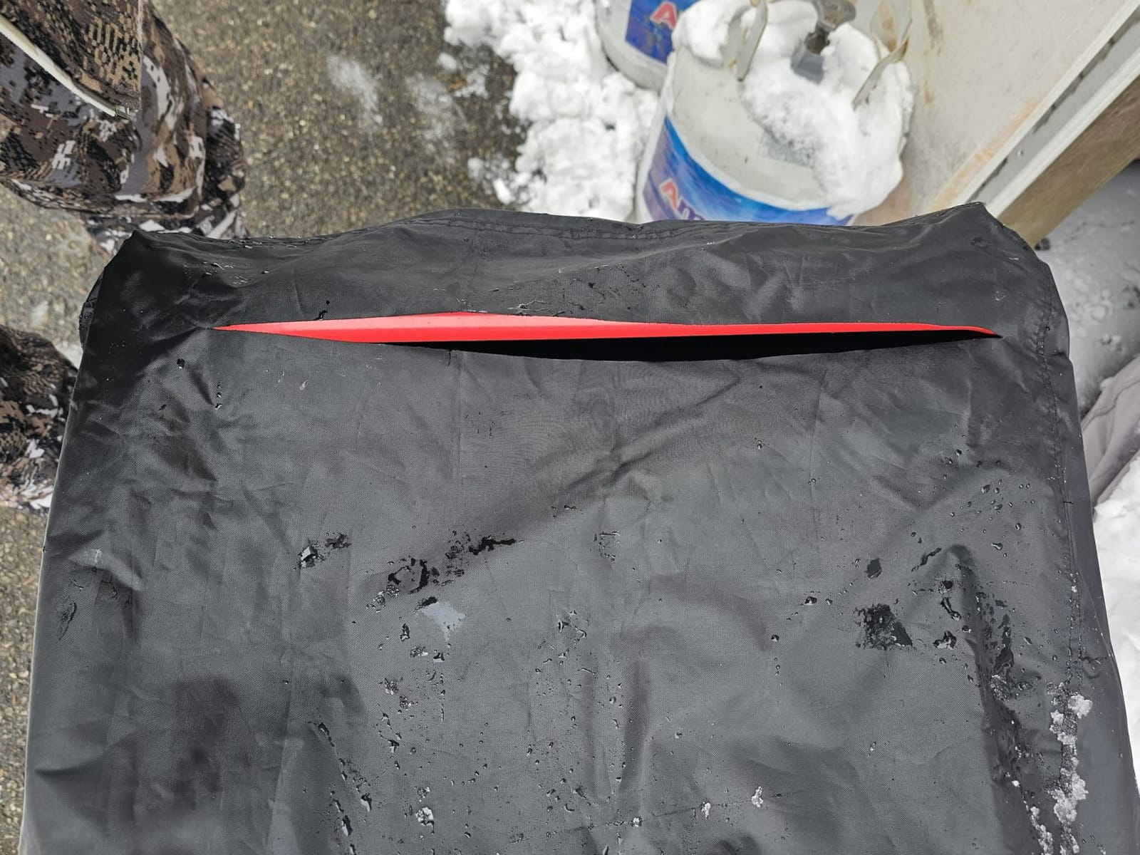 Generator Cover for 5000 ‑10000W, 32 x 24 x 24 Inch, Black customer photo 1