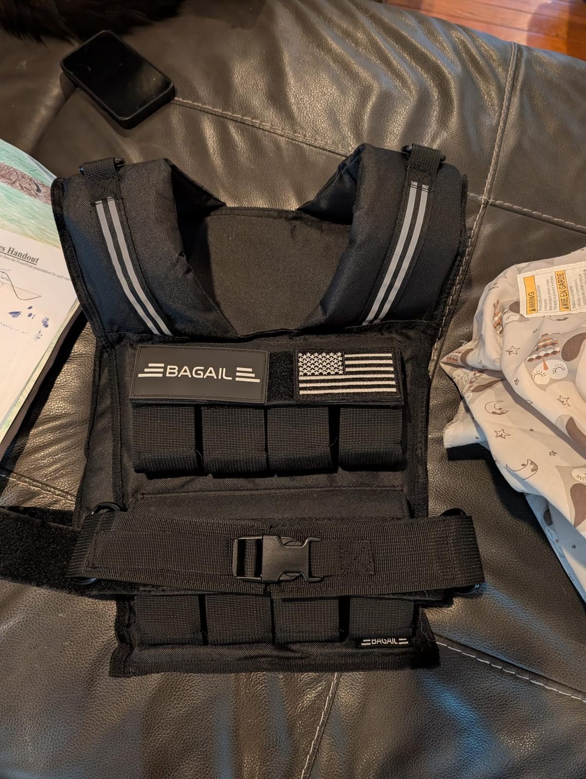 BAGAIL Weighted Vest Men, 20lb/30lb/40lb Adjustable Weight Vest for Woman with Removable Iron Weights, Women’s Rucking Vest for Walking, Workout, Running, Strength Training customer photo 1