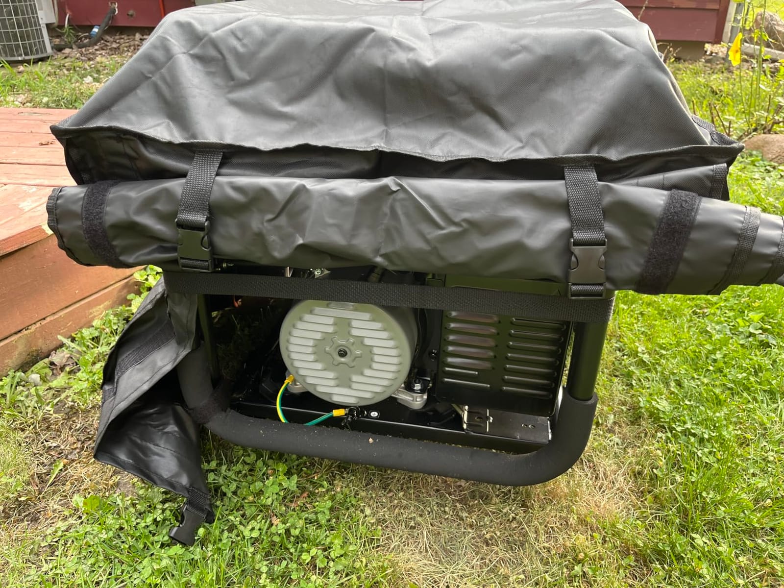 Generator Cover for 6000-13000W, 30 x 30 x 27 inch, Black. customer photo 1