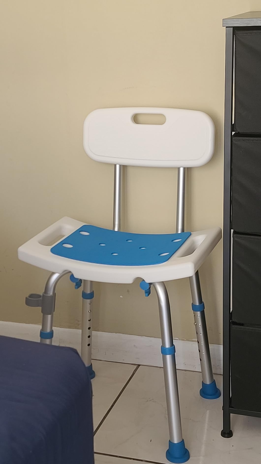 Loyoda Shower Chair for Inside Shower with Removable Back, 400 LBS Capacity customer photo 1