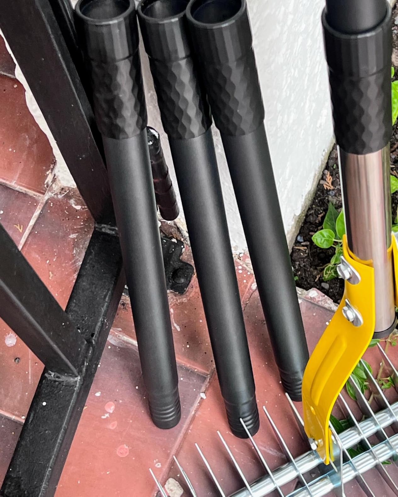Thatch Rake for Lawn with 74inch Handle, 15 inch Dethatcher Rake for Grass to Cleaning Dead Grass, Efficient Steel Metal Rake for Dethatching, Heavy Duty Thatching Rakes for Garden, Yard customer photo 2