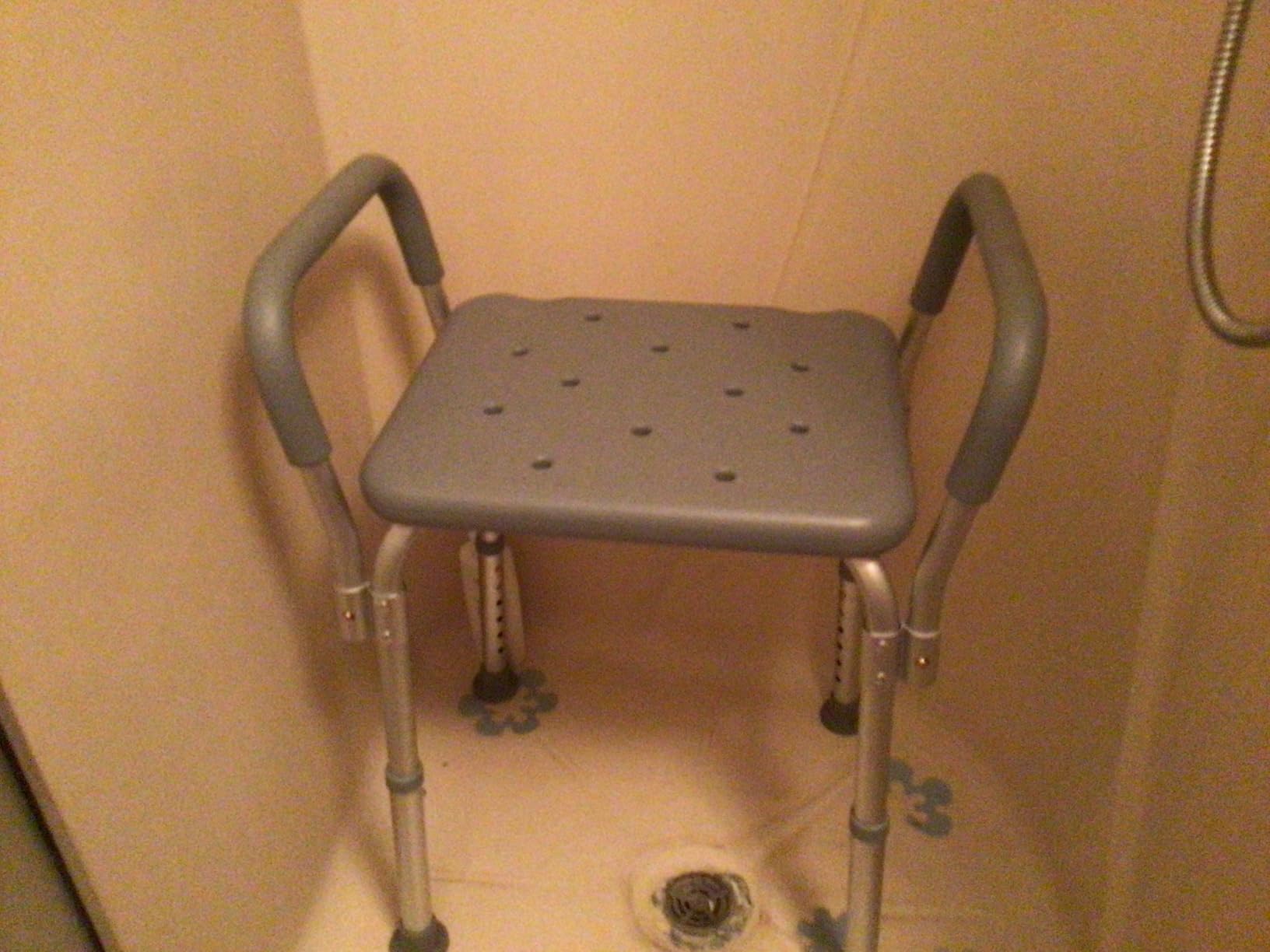 Dr. Dunley Bath Chair for Seniors, Shower Seat with Back, Suction Feet, Non-Slip Adjustable Height Shower Bench for Elderly, 350lb Weight Capacity customer photo 1