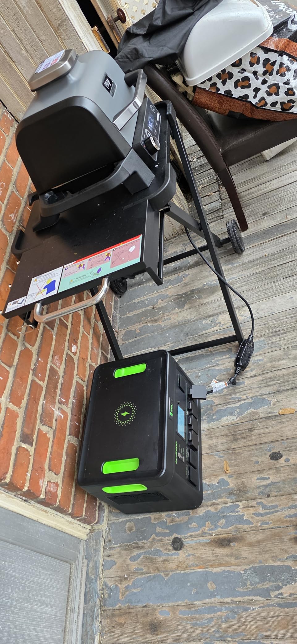 2400W Portable Power Station 1843.2Wh Solar Generator For Home Battery customer photo 2