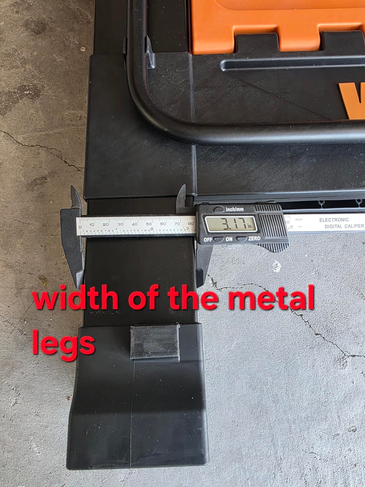 Portable Folding Work Bench Table 2-in-1 with 2 Clamps & 6 Bench Dogs customer photo 1