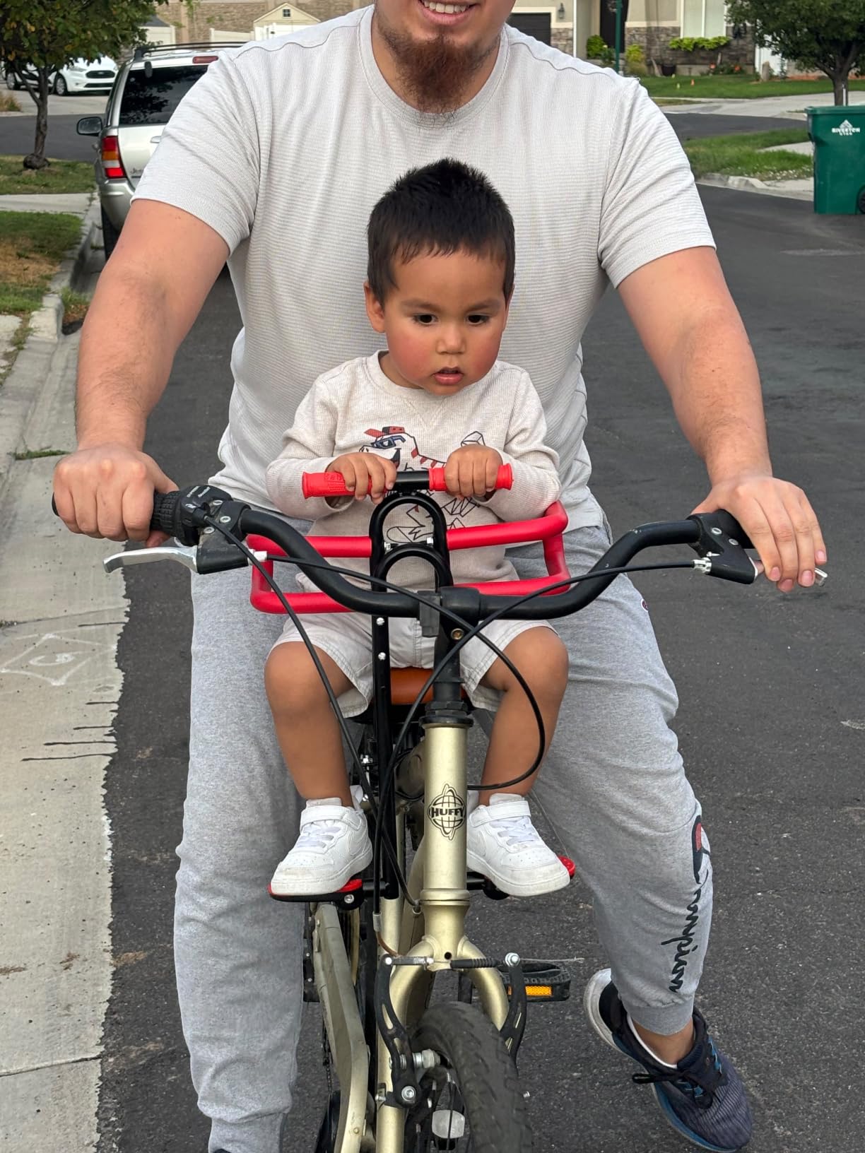 XIEEIX Child Bike Seat, Portable Retractable Foldable Front Mounted Kids Bike Seat, Suitable for Children 1~3 Years, Detachable Child Bike Seat Suitable for All Types of Bicycles customer photo 1