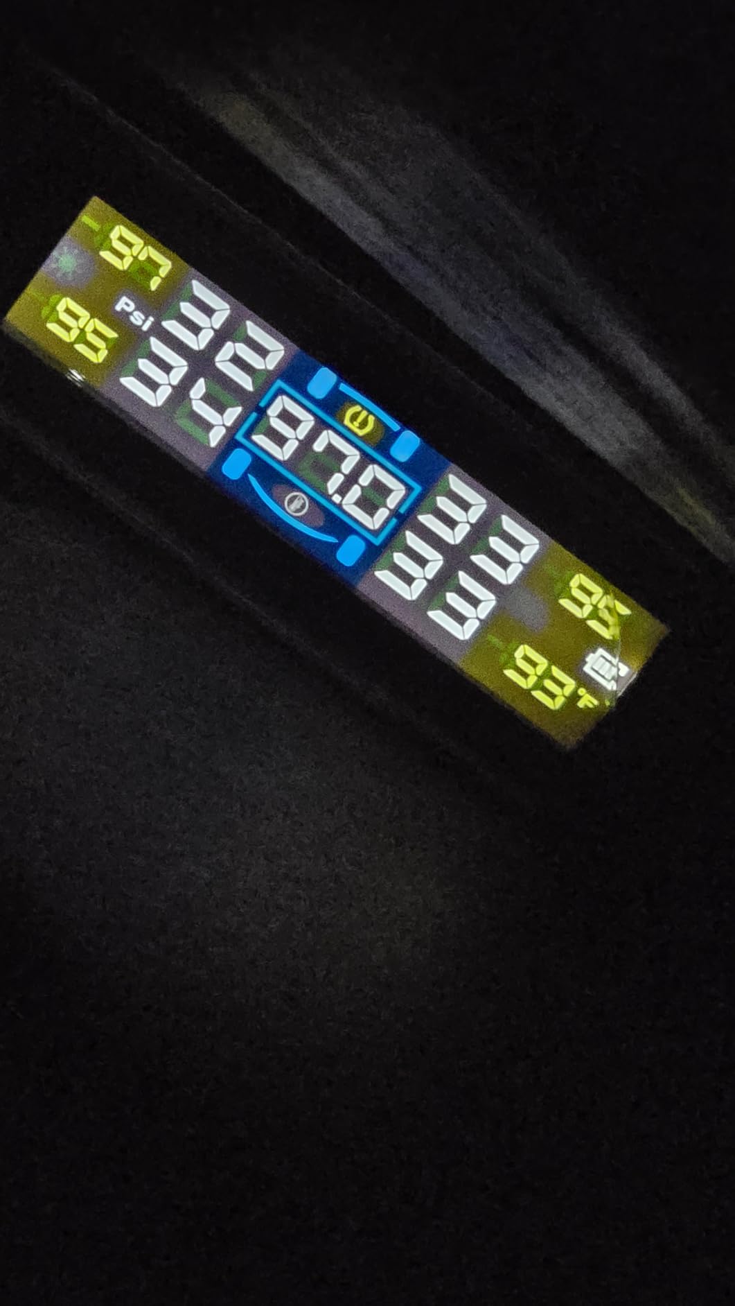 6-Wheel RV TPMS with Custom Pressure Alerts, 0-144 PSI customer photo 2